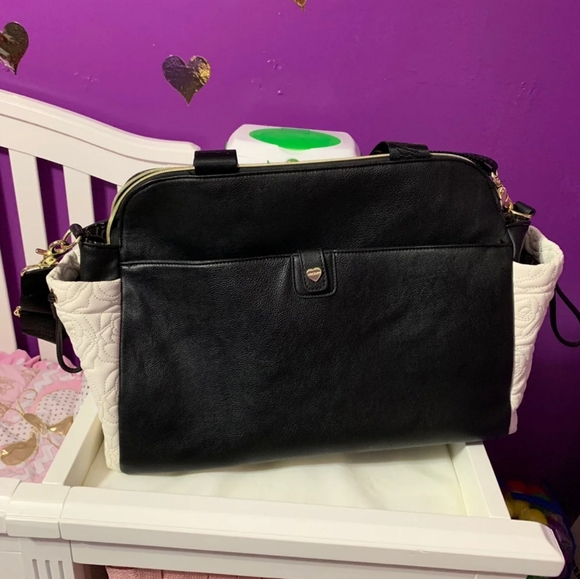 Keeping for now ✌️  Betsey Johnson • Black White Rose Embossed Diaper Bag - Picture 5 of 7